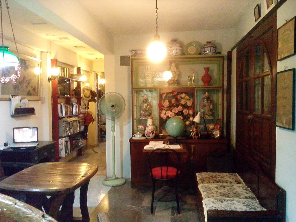 Cafe De Baan Raow Otel Bangkok Dış mekan fotoğraf
